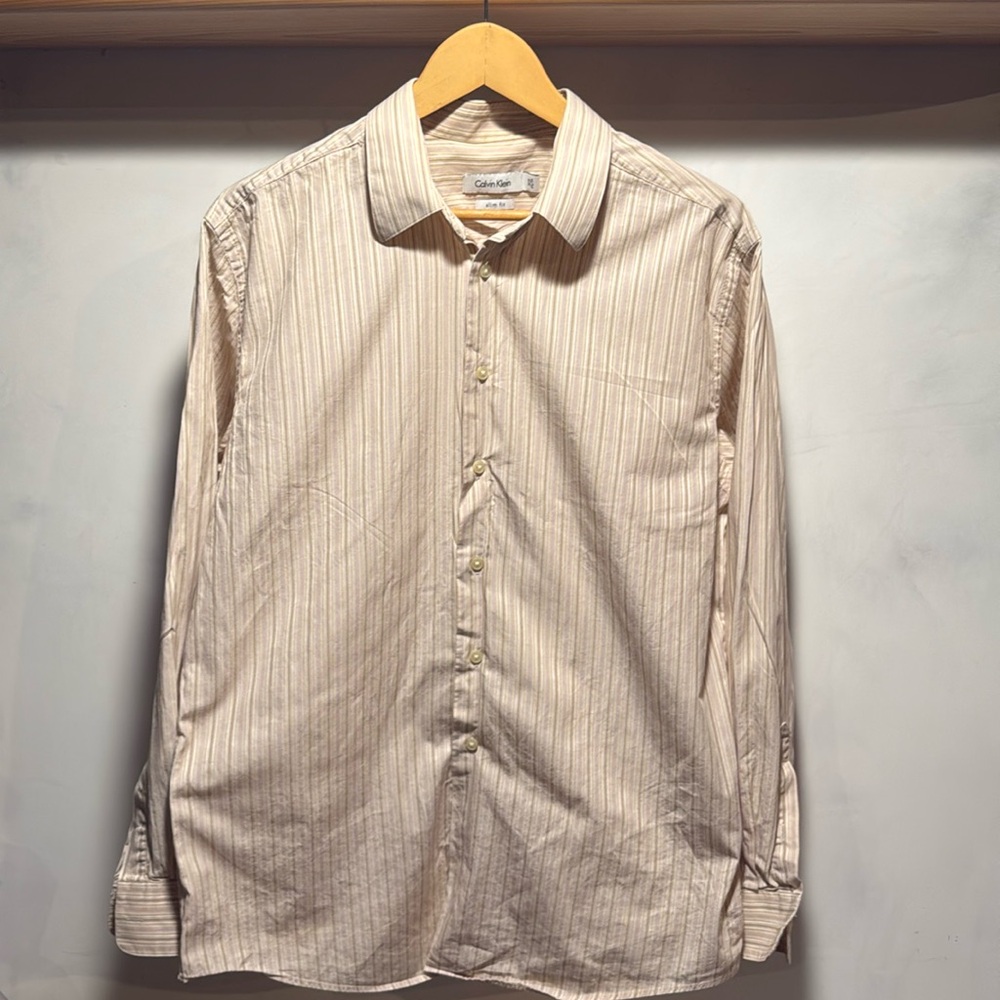 Calvin Klein men’s button up dress shirt